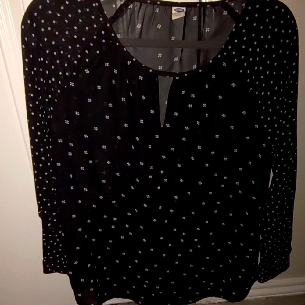 OLD NAVY BLACK SEMI SHEER BLOUSE MEDIUM